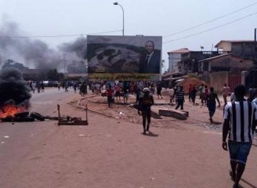 Boké : des routes barricadées