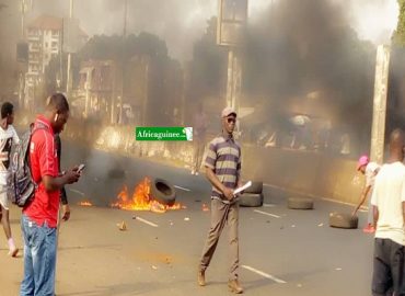 Journée de manifestations en Guinée : ça chauffe à Bonfi…