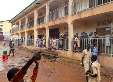 Fraude en bande organisée lors de l’examen du BEPC au centre Badala à Gueckedou 